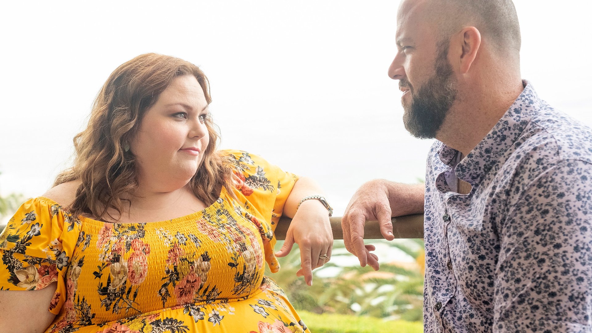 Chrissy Metz as Kate and Chris Sullivan as Toby talking in ‘This Is Us’ Season 5 Episode 16