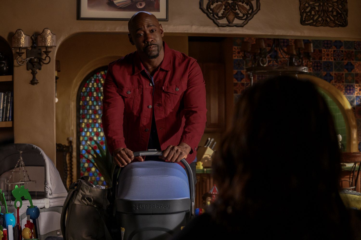 Lucifer, 5ª temporada: 5 coisas que podem acontecer com a ida de Amenadiel  (D. B. Woodside) para o Inferno - Purebreak