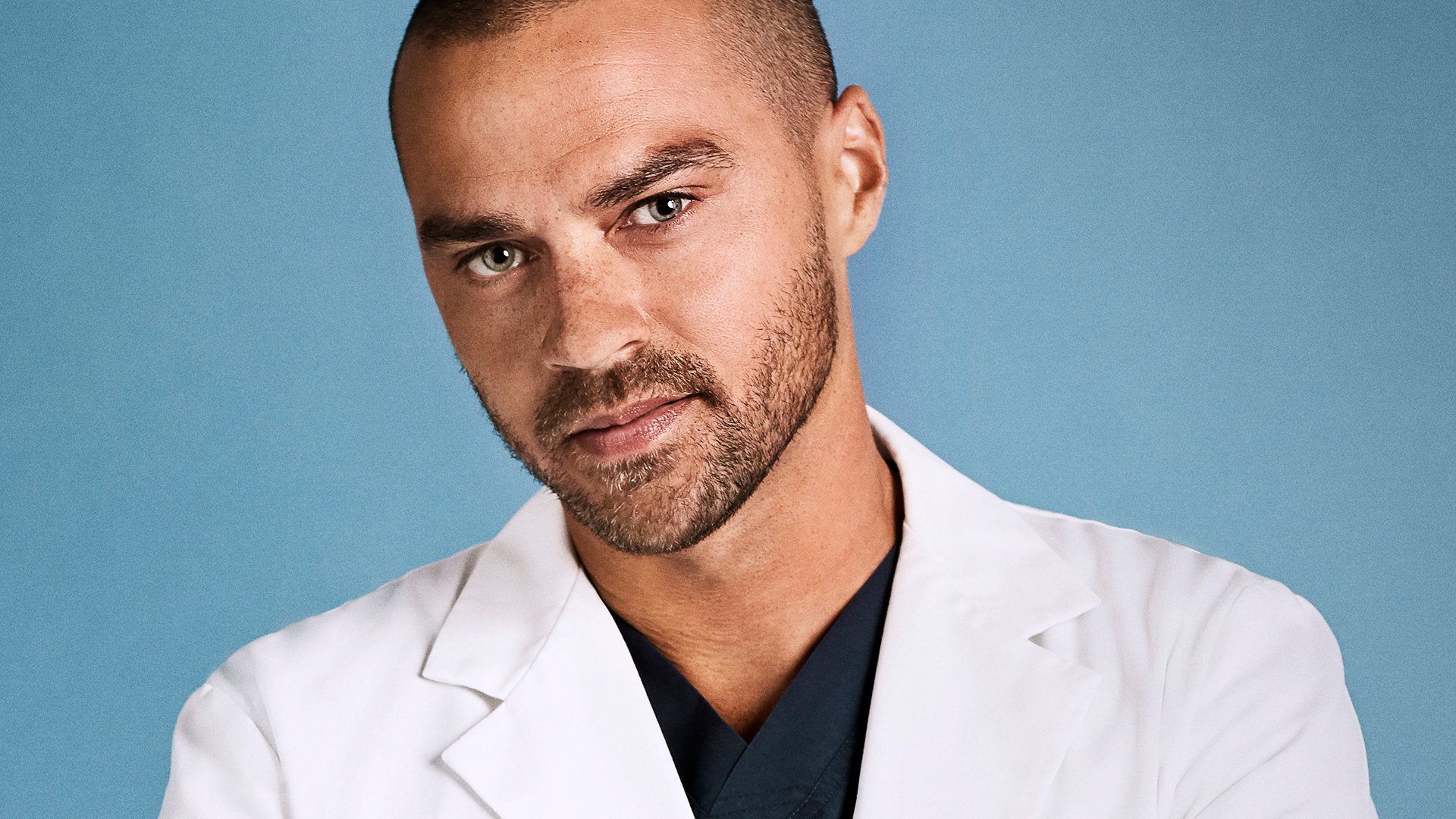 Headshot of ‘Grey’s Anatomy’ star Jesse Williams for season 17