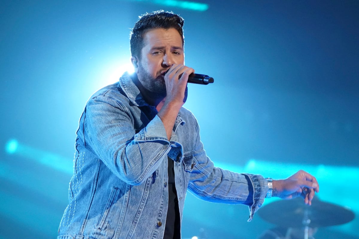 Luke Bryan performs on American Idol