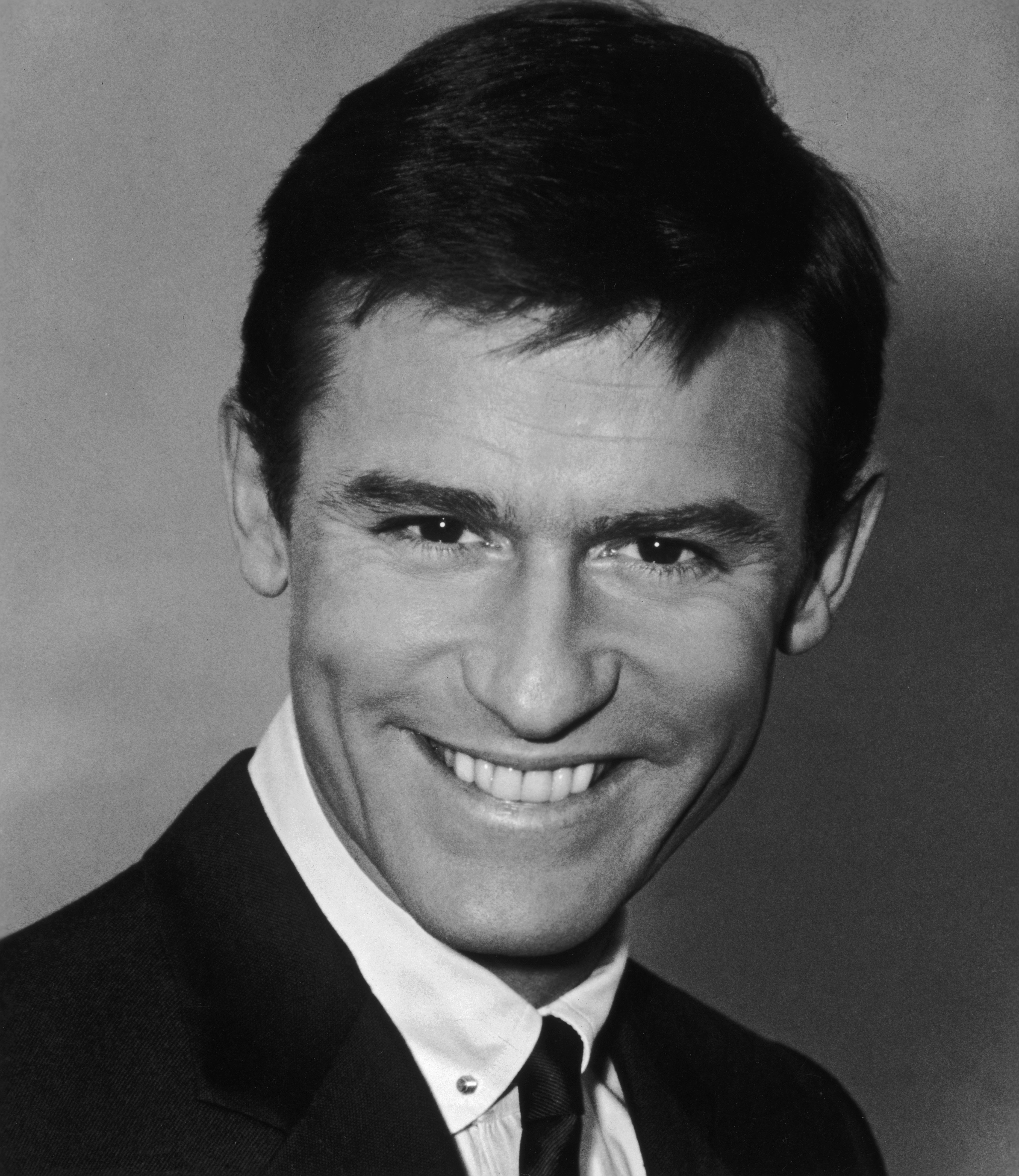 Roddy McDowall (1928 - 1998) in a headshot for the film 'That Darn Cat!'