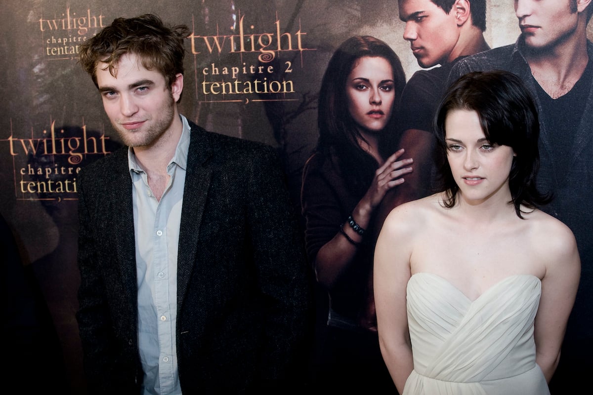 Robert Pattinson and Kristen Stewart at the photocall for 'The Twilight Saga: New Moon'