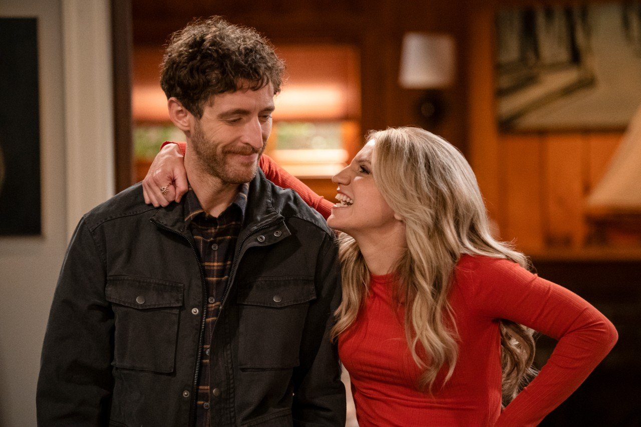 Thomas Middleditch with Annaleigh Ashford on 'B Positive'  