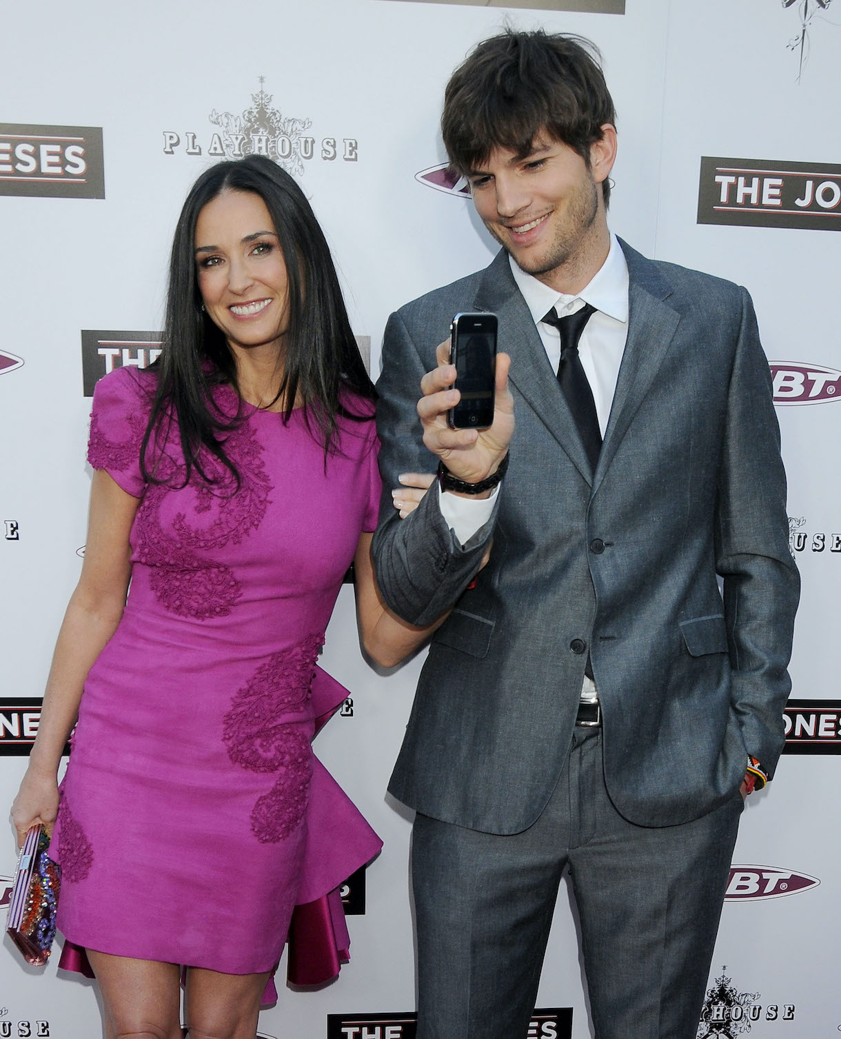 Demi Moore and Ashton Kutcher arrive at 'The Joneses' Los Angeles Premiere