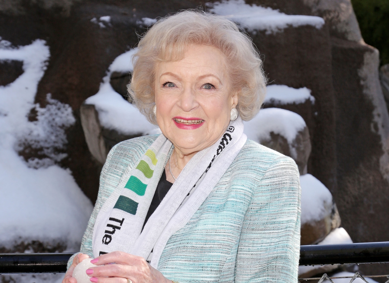 Betty White attends Betty 'White Out' Tour at The Los Angeles Zoo on December 11, 2012