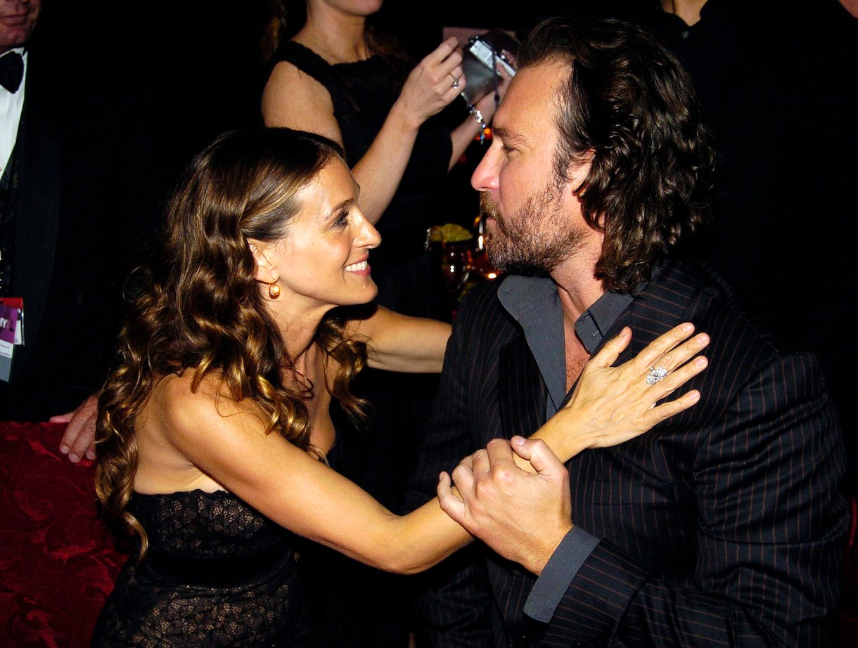 Sarah Jessica Parker and John Corbett during The 56th Annual Primetime Emmy Awards