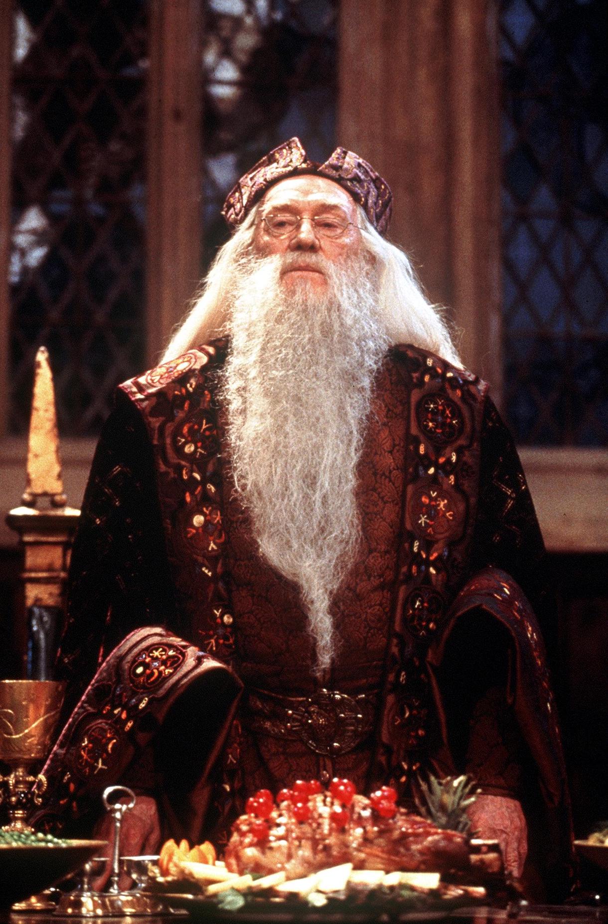 Irish actor Richard Harris in the role of Professor Dumbledore in the US film 'Harry Potter'