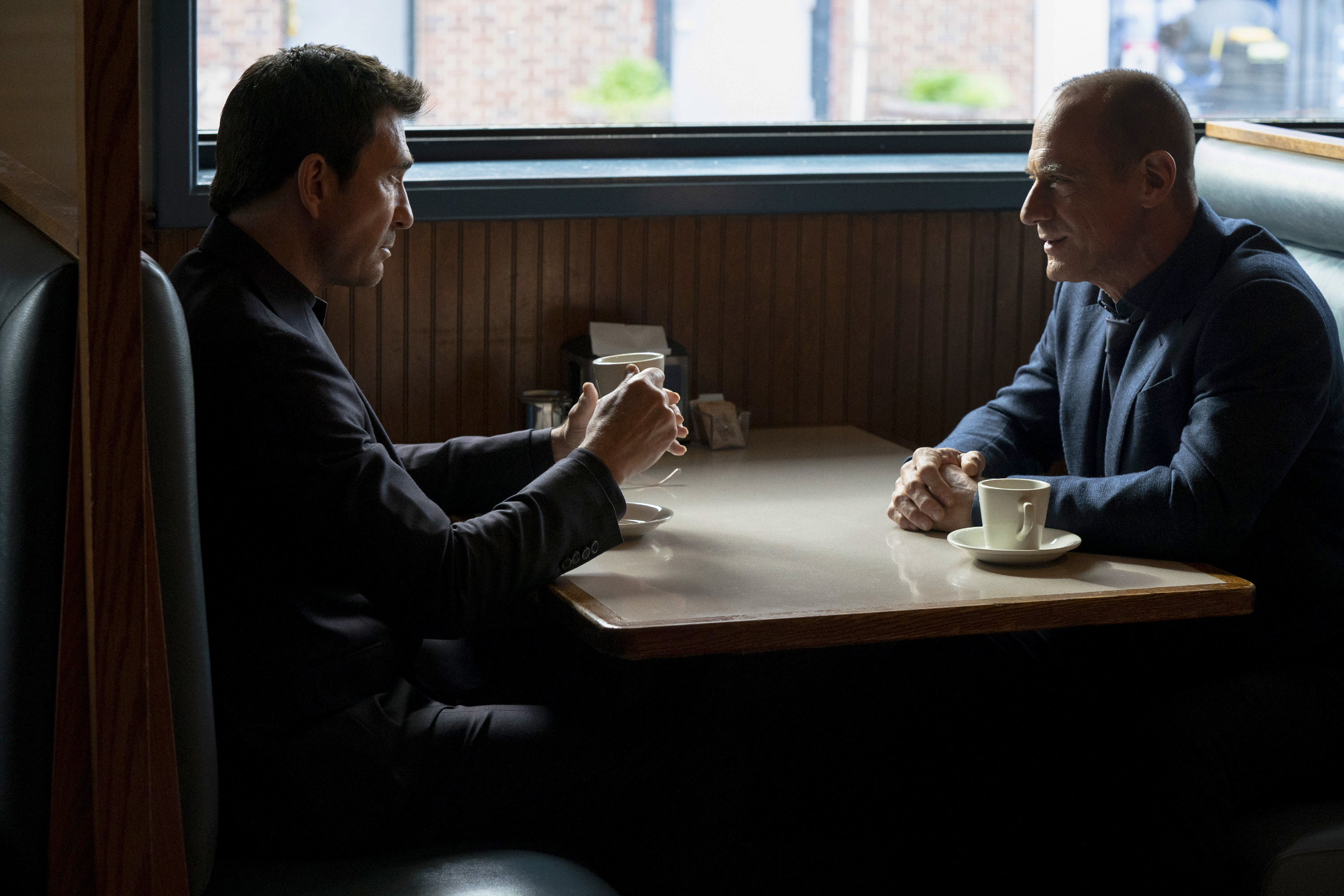 Dylan McDermott as Richard Wheatley and Christopher Meloni as Detective Elliot Stabler