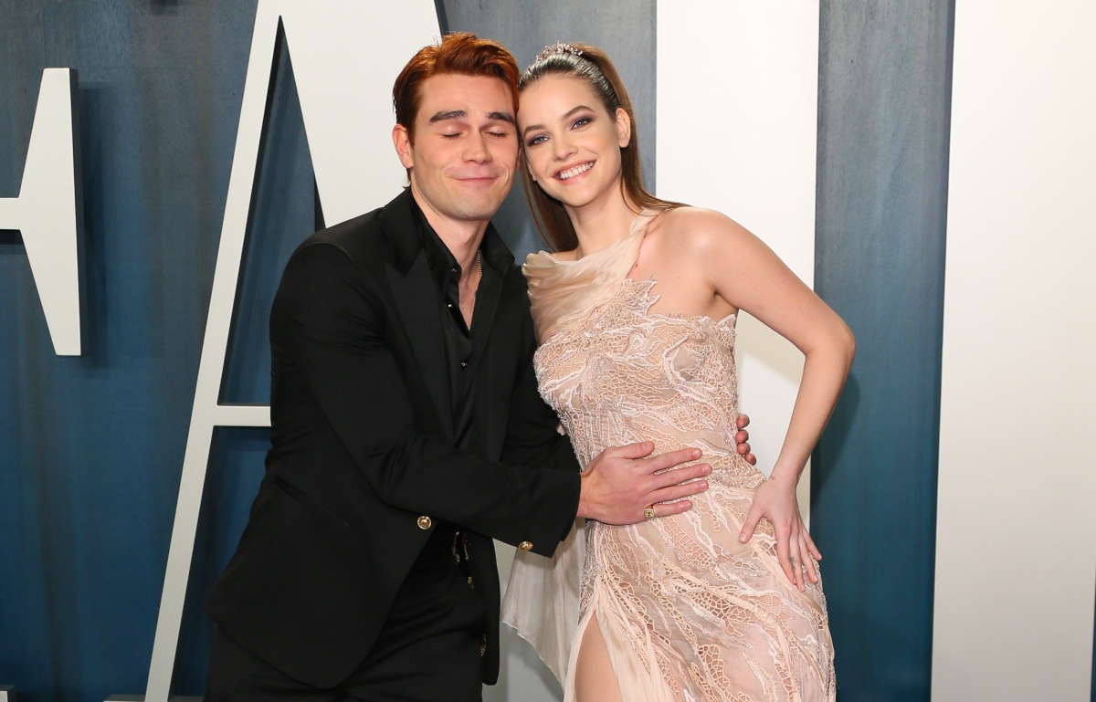 KJ Apa and Clara Berry attend the 2020 Vanity Fair Oscar Party following the 92nd Oscars in Beverly Hills on February 9, 2020