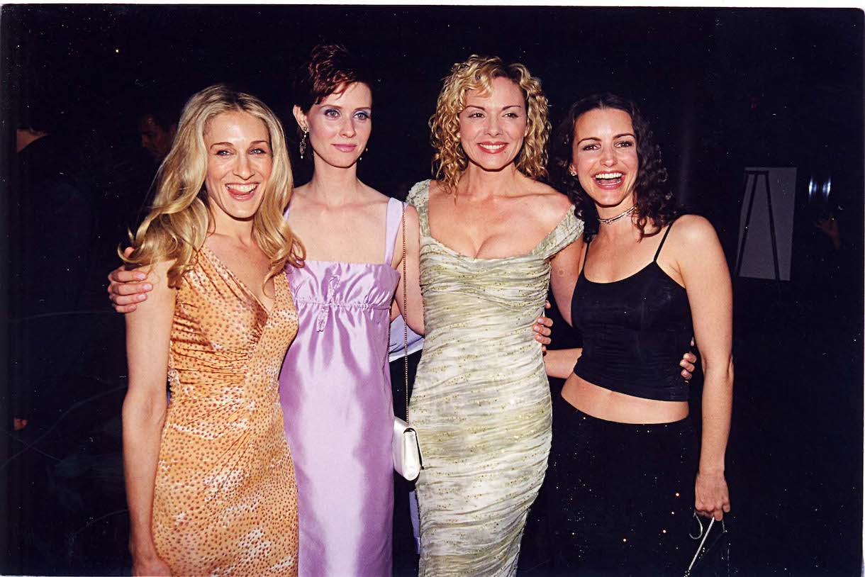 Sarah Jessica Parker, Cynthia Nixon, Kim Cattrall & Kristin Davis at a party for Sex and the City in 1999 at the Skybar in Los Angeles