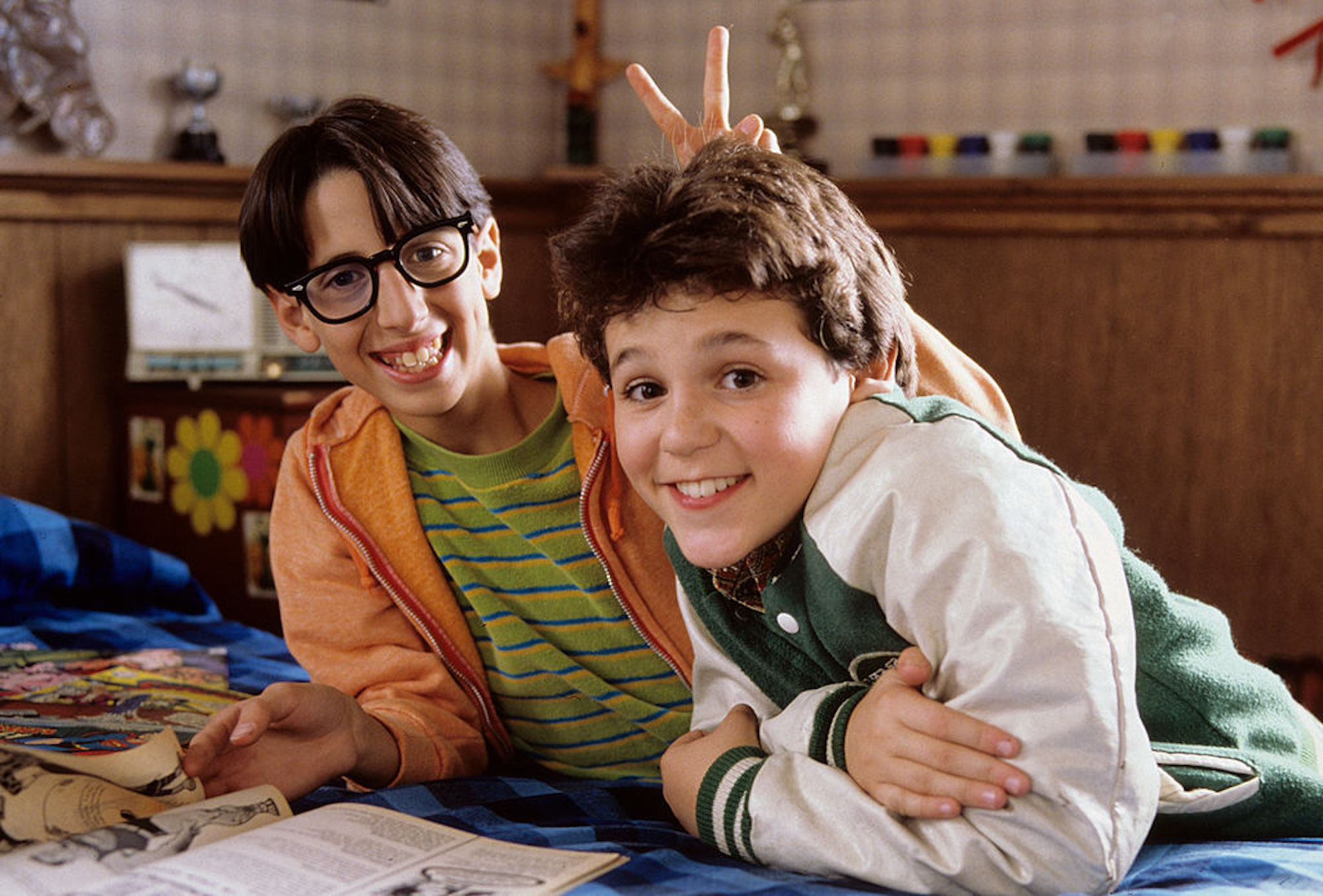 Paul Pfeiffer (Josh Saviano, left) and Kevin Arnold (Fred Savage)