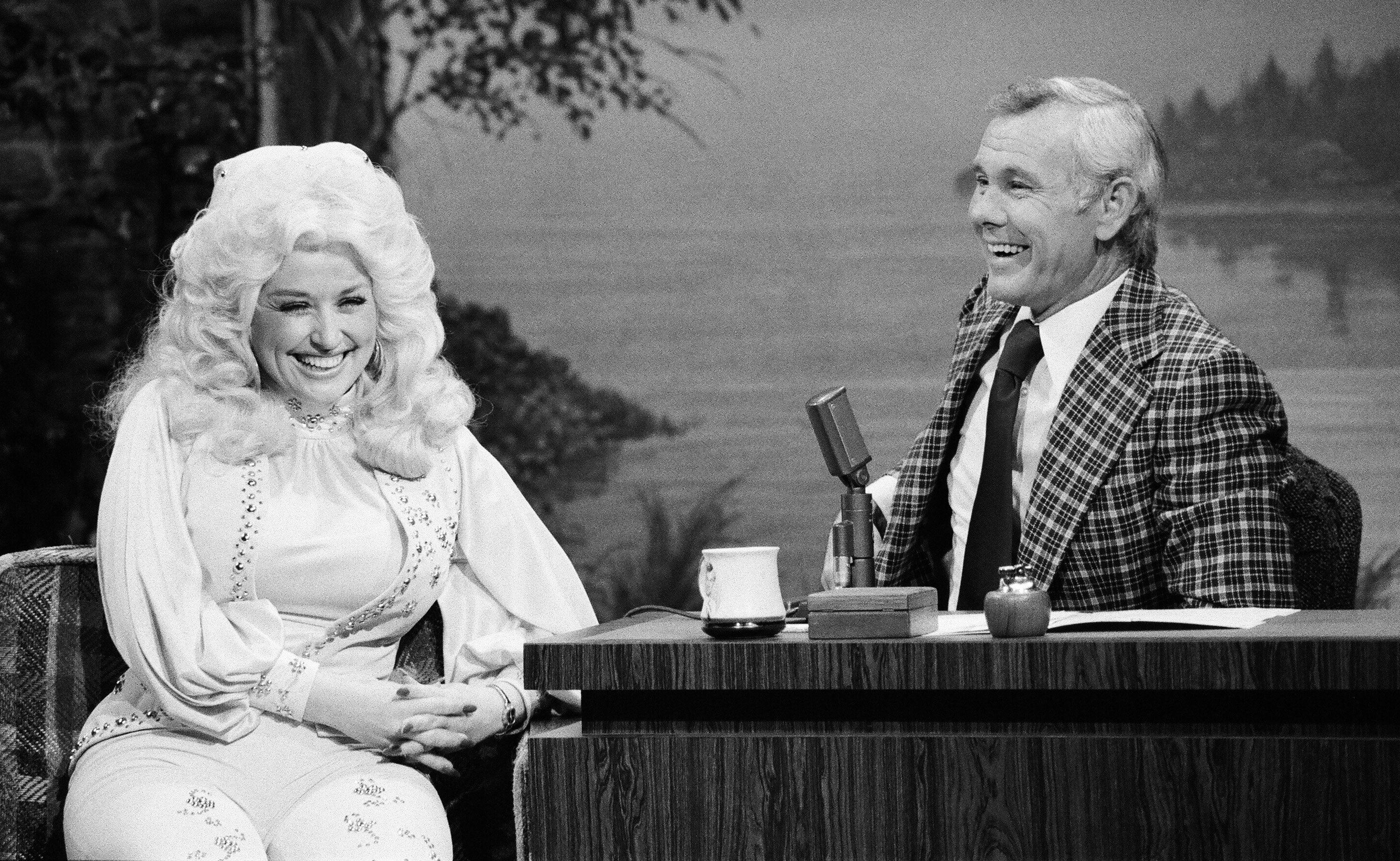 Singer Dolly Parton during an interview with host Johnny Carson on January 19, 1977.