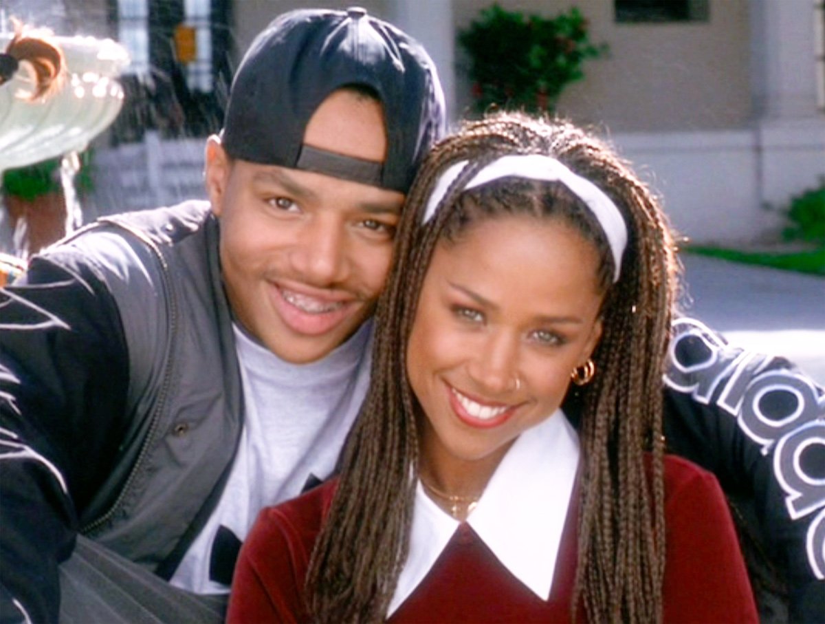 Donald Faison and Stacey Dash in 'Clueless'