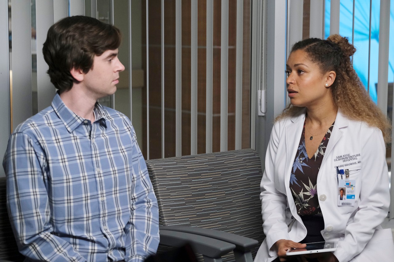 Freddie Highmore and Antonia Thomas  