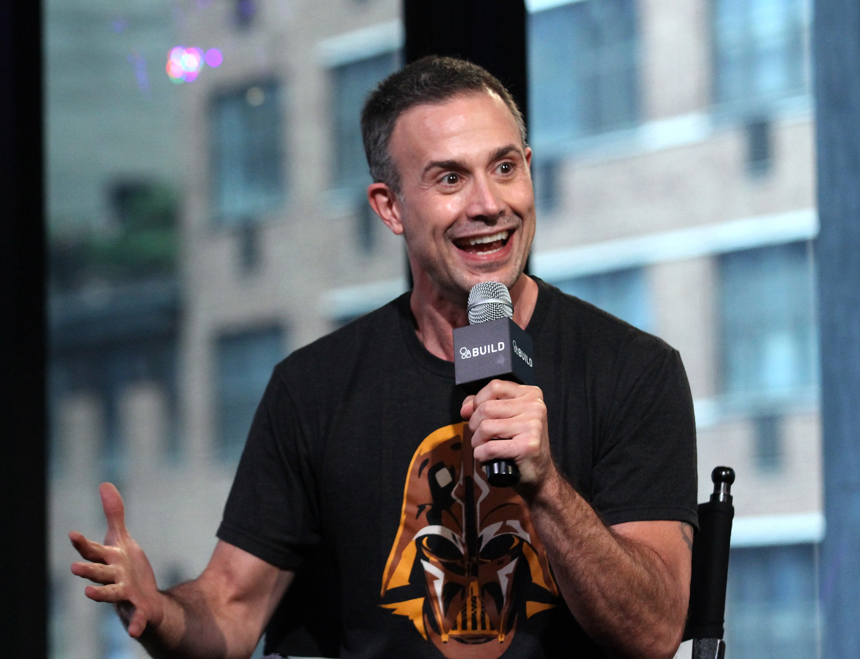Freddie Prinze, Jr. wears a Star Wars T-shirt