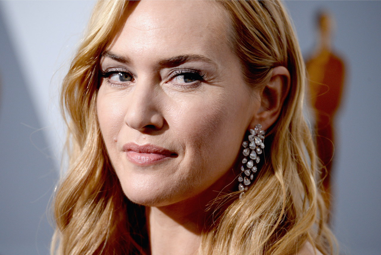 Kate Winslet attends the 88th Annual Academy Awards at Hollywood & Highland Center