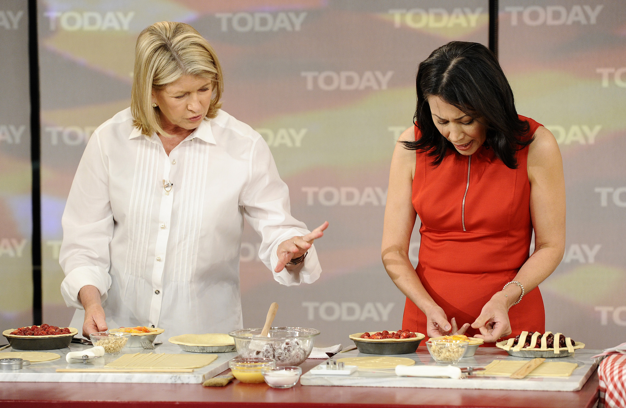 Martha Stewart and Ann Curry cooking some of Martha Stewart's recipes on the 'Today' show
