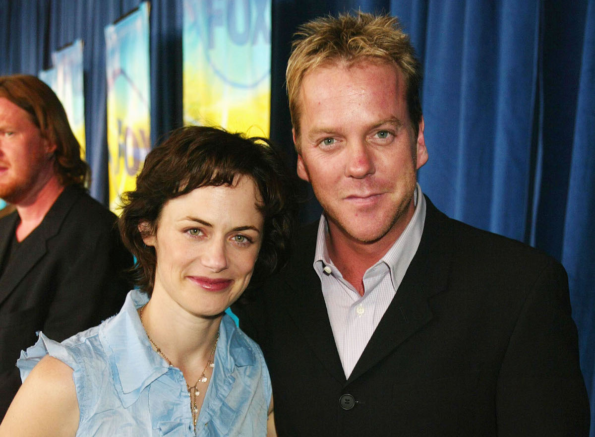 Sarah Clarke and actor Kiefer Sutherland of television show "24" attend the FOX 2002 Upfronts on May 15, 2002 in New York City.