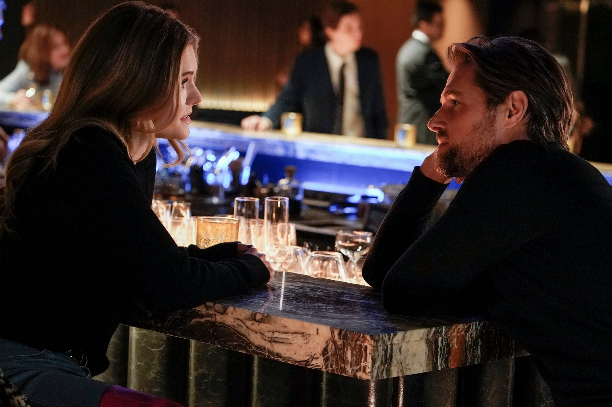 Sutton and Richard sit together at a bar in the series finale of 'The Bold Type'