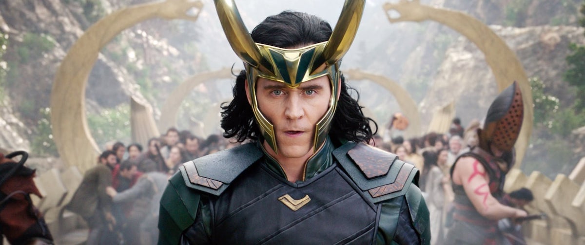 Tom Hiddleston stands ready for battle in full armor as Loki in 'Thor: Ragnarok' | Marvel Studios
