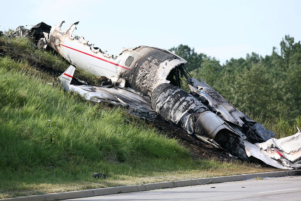 plane crashes - photo #46