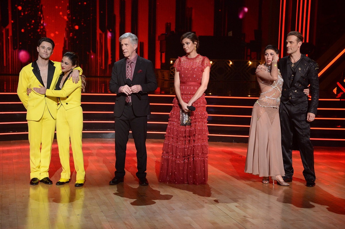 L-R: Sasha Farber, Ally Brooke, hosts Tom Bergeron and Erin Andrews, Emma Slater, and James Van Der Beek on 'Dancing with the Stars'