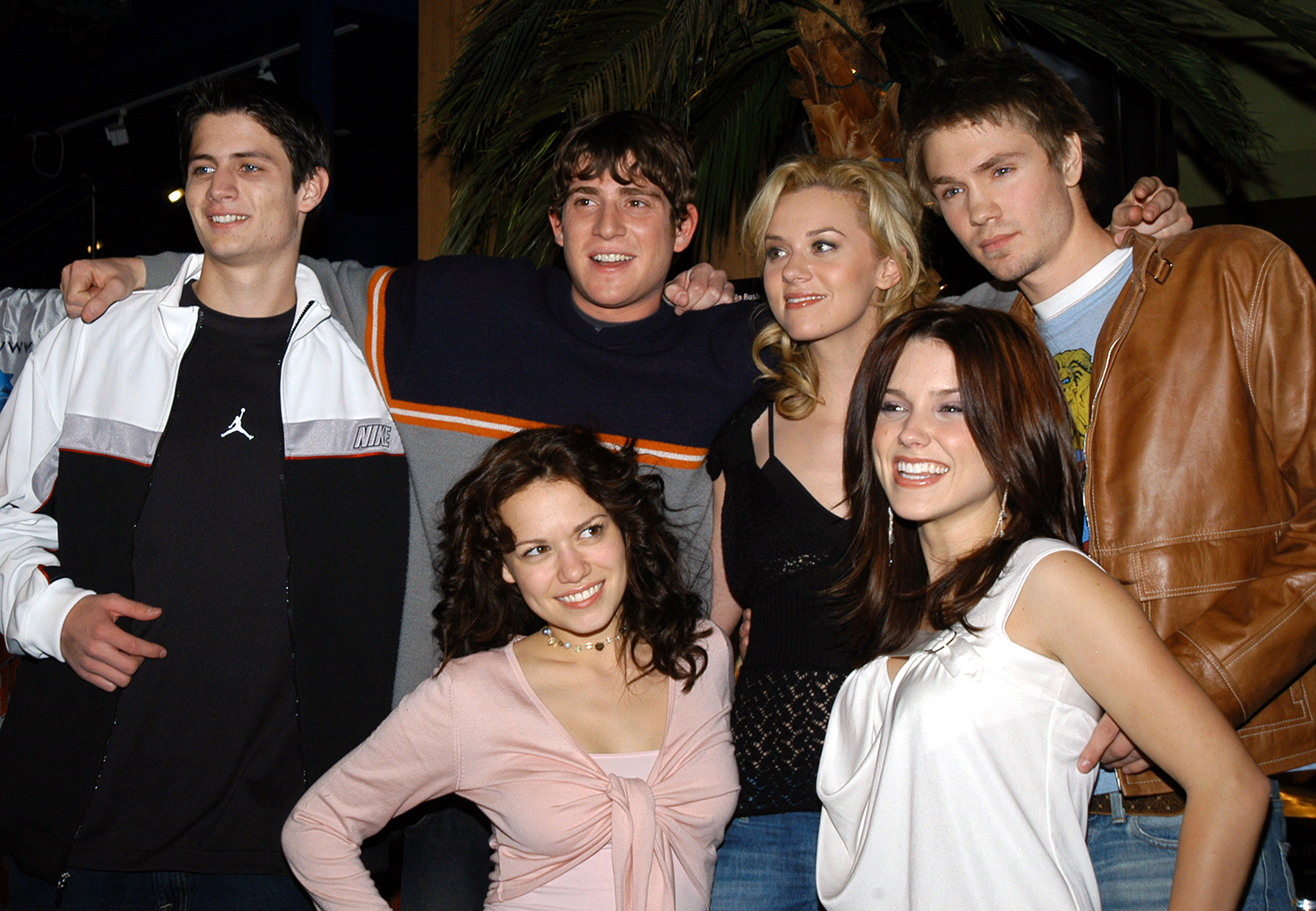 Bethany Joy Lenz, Sophia Bush, James Lafferty, Bryan Greenberg, Hilarie Burton, and Chad Michael Murray at Planet Hollywood Times Square