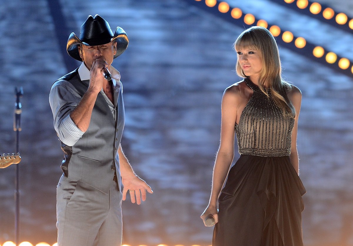 Tim McGraw (L) and Taylor Swift perform onstage during the 48th Annual Academy of Country Music Awards on April 7, 2013, in Las Vegas, Nevada. 