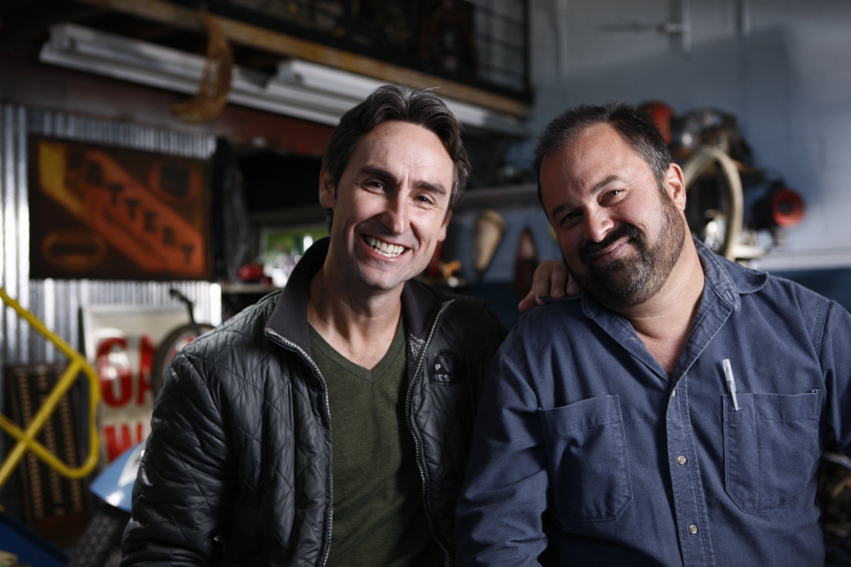 Smiling photo of Mike Wolfe and Frank Fritz from 'American Pickers'
