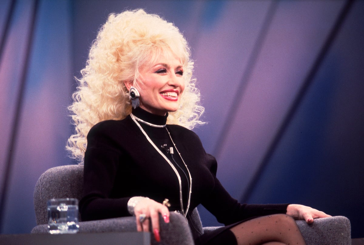 Dolly Parton appearing on an episode of The Oprah Winfrey Show in 1987