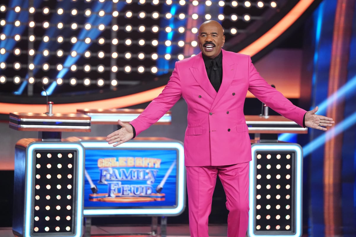 Celebrity Family Feud host Steve Harvey starts the game