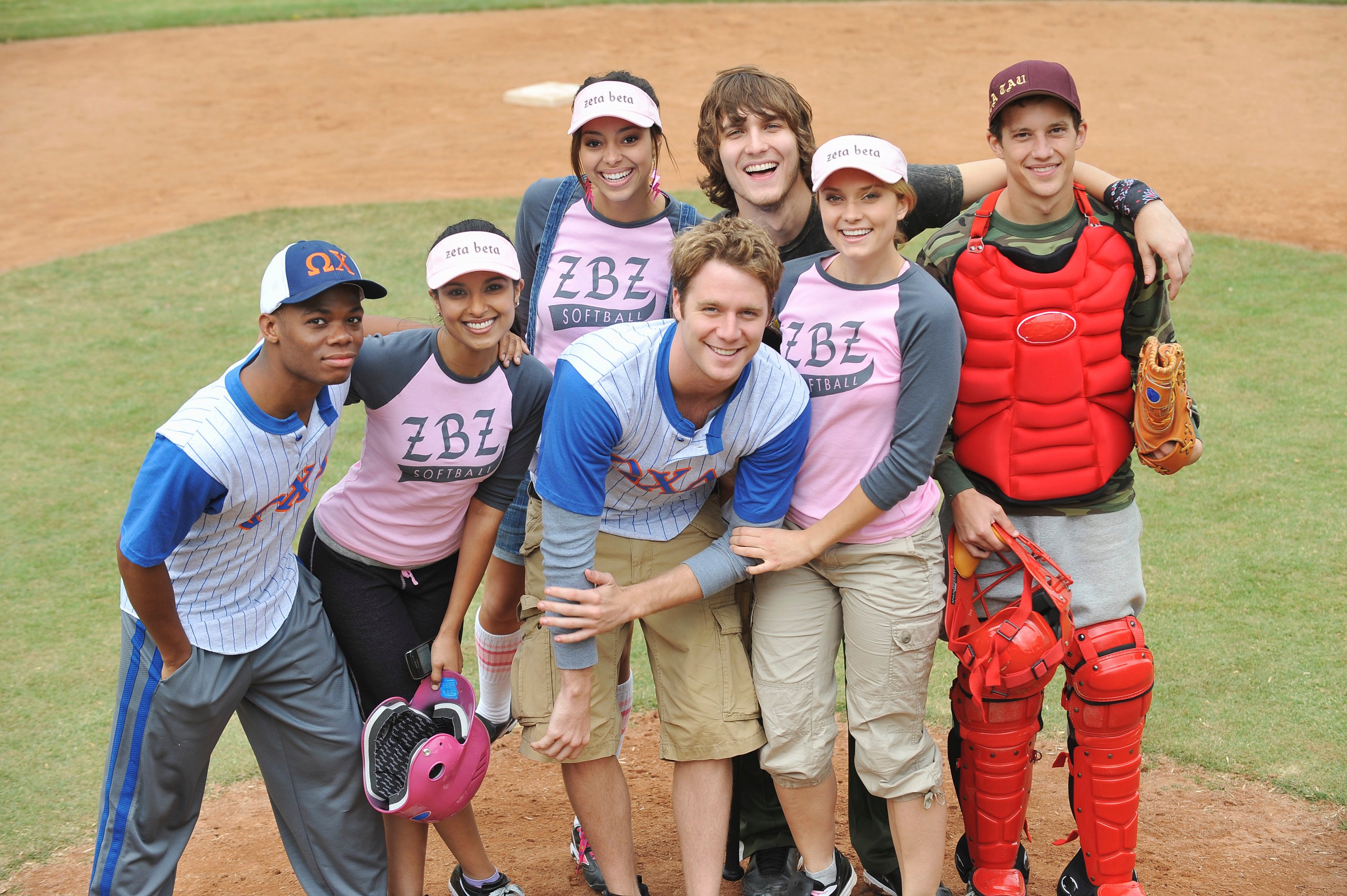 Paul James, Dilshad Vadsaria, Amber Stevens, Jake McDorman, Scott Michael Foster, Spencer Grammer and Jacob Zachar pose for a photo while filming the third season of 'Greek'