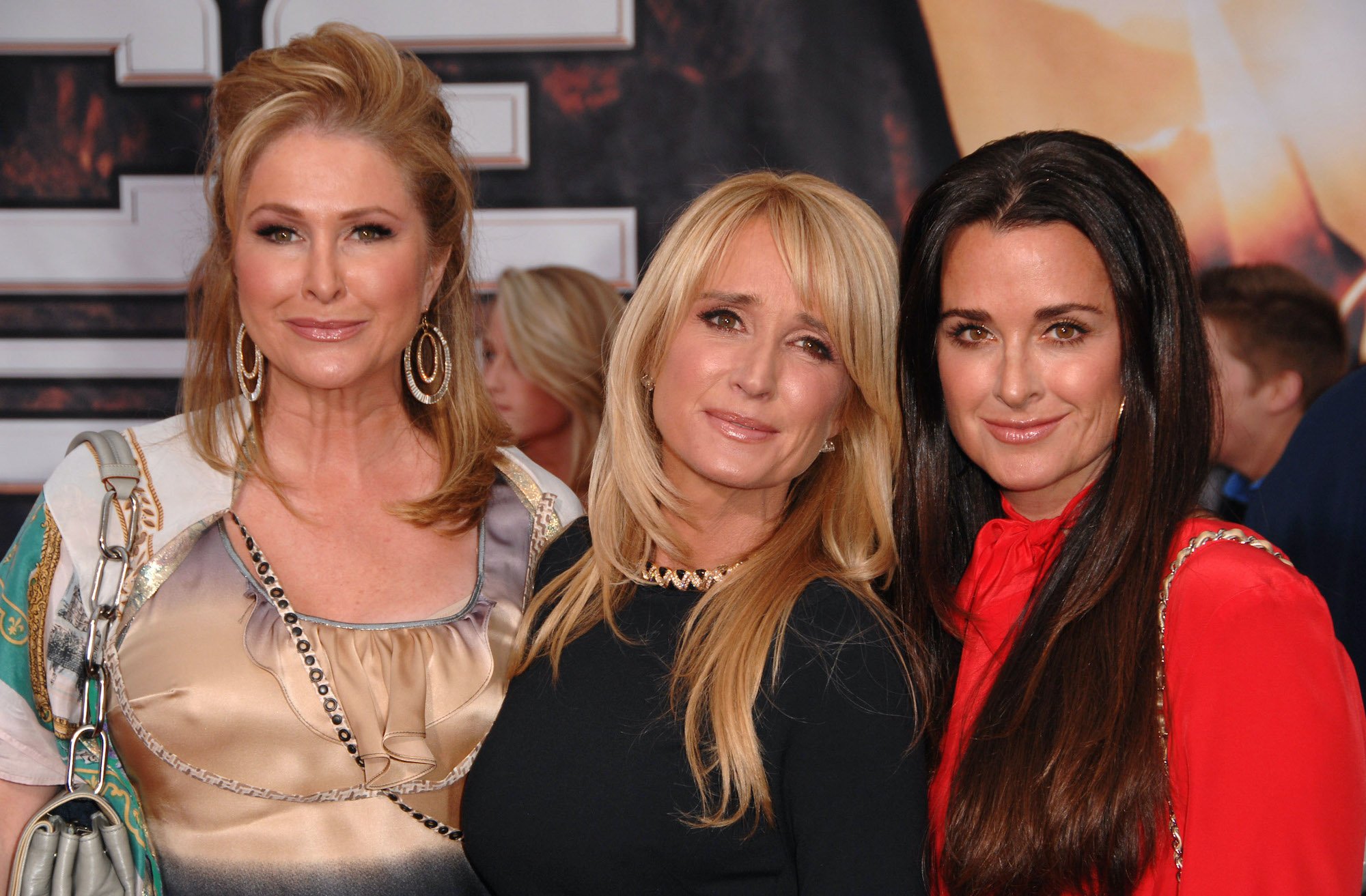 (L-R) Kathy Hilton, Kim and Kyle Richards smiling