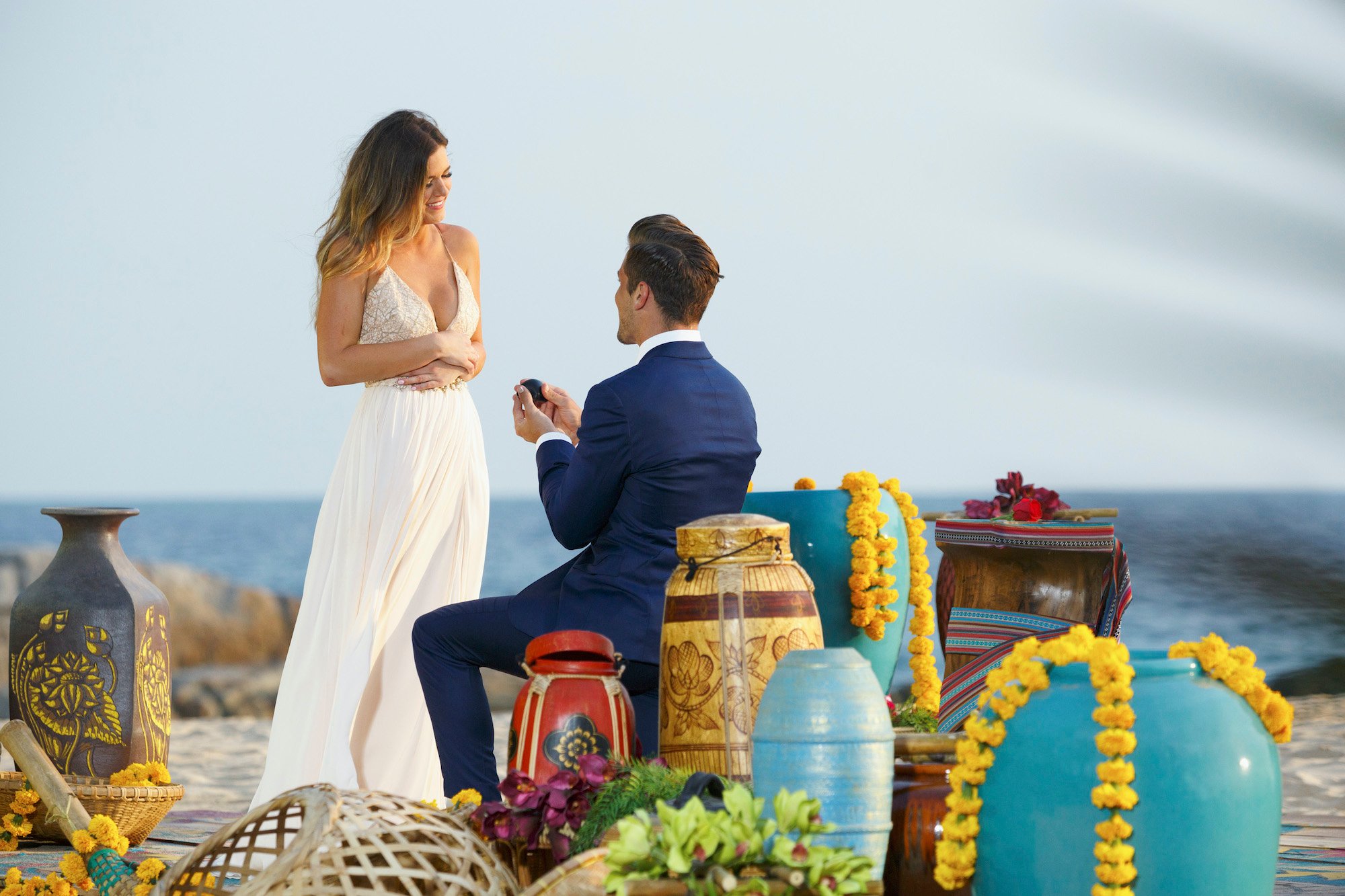 The Bachelorette winner Jordan Rogers on one knee proposing to JoJo Fletcher