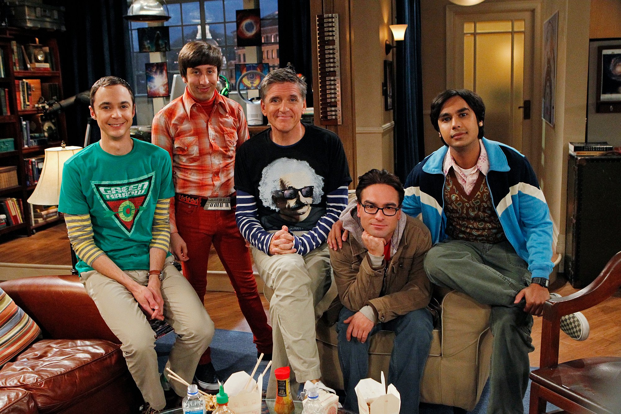 The cast of 'The Big Bang Theory' appear on 'The Late Late Show with Craig Ferguson'