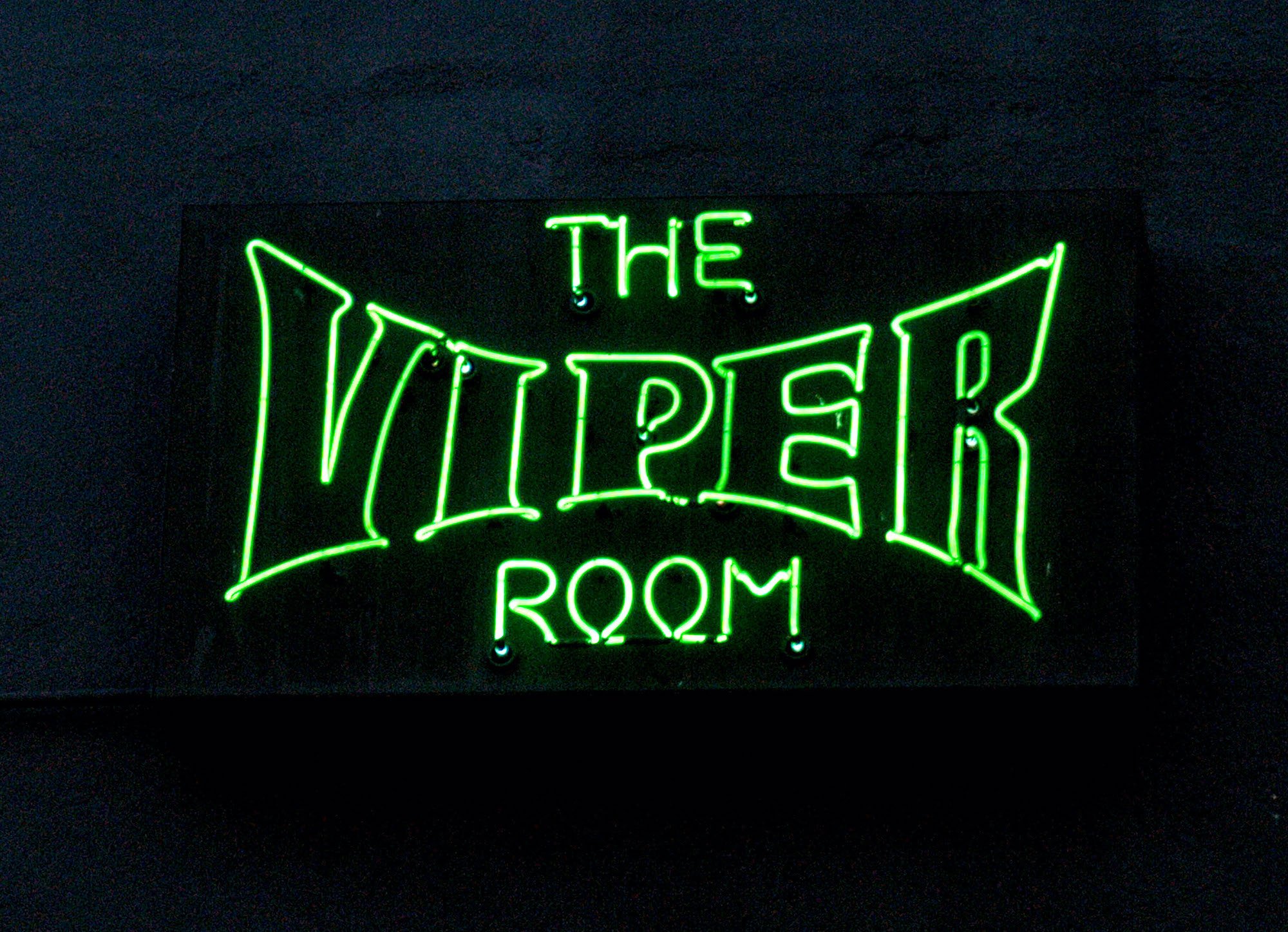 The Viper Room's green neon sign
