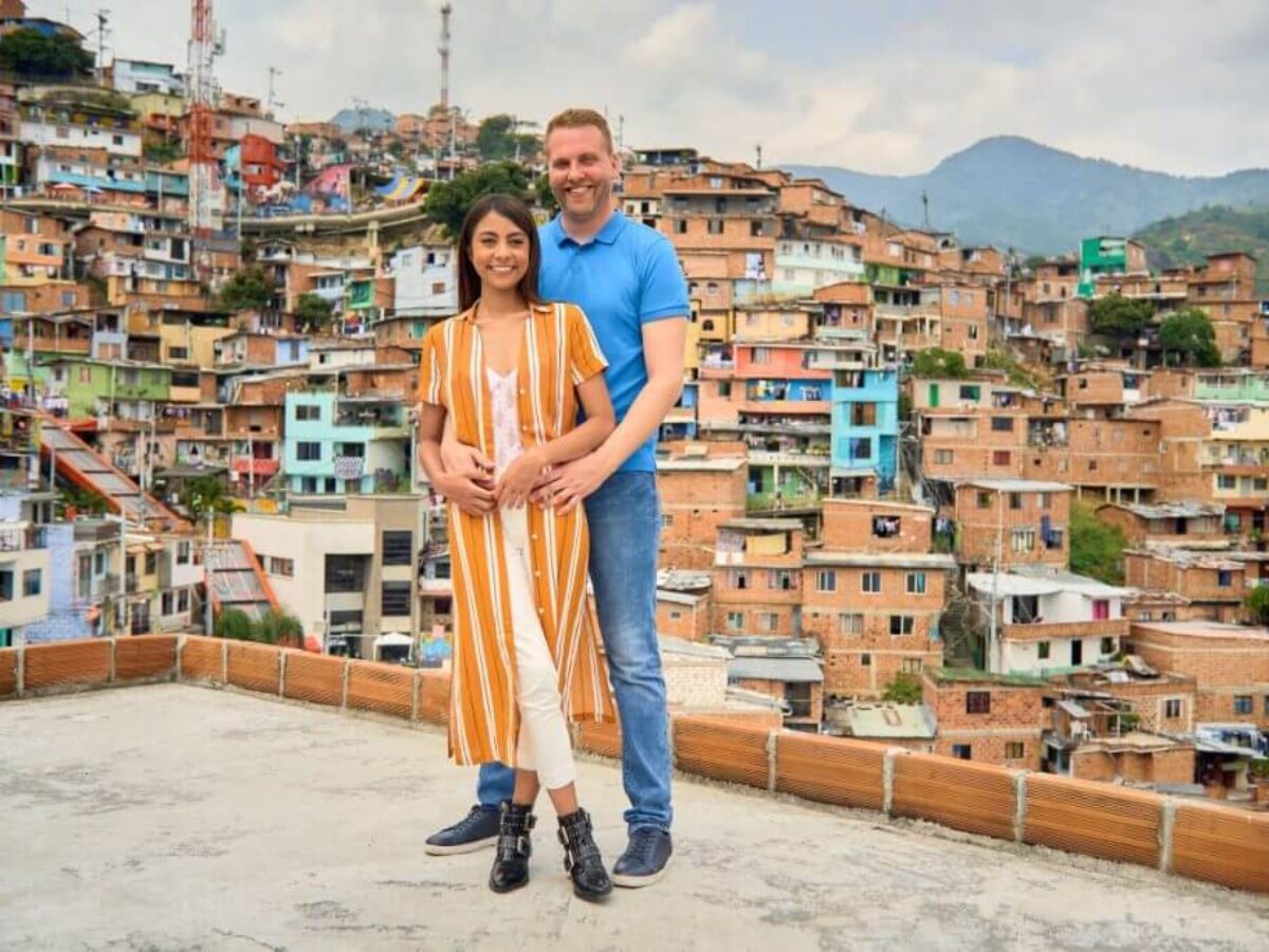 Tim holding Melyza in Colombia on '90 Day Fiancé: The Other Way'