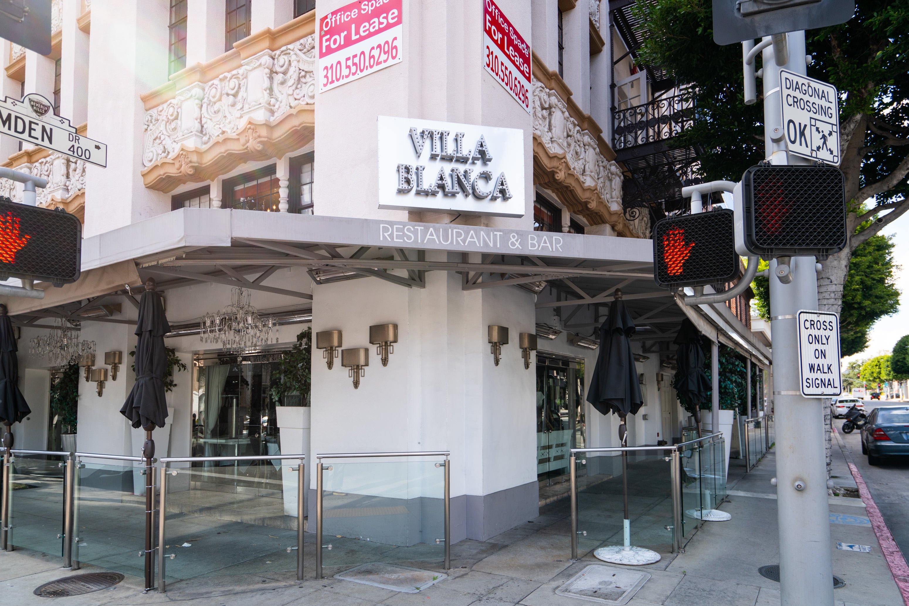 Exterior of Lisa Vanderpump's Villa Blanca restaurant