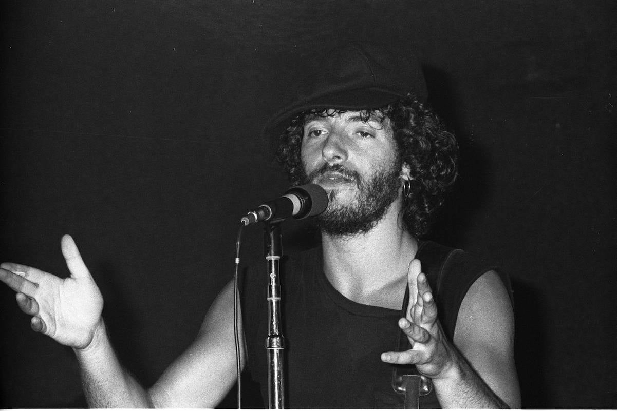 Bruce Springsteen performing 'Born to Run' in 1975