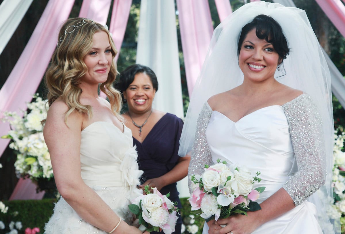 Sara Ramirez as Callie and Jessica Capshaw as Arizona on 'Grey's Anatomy.'