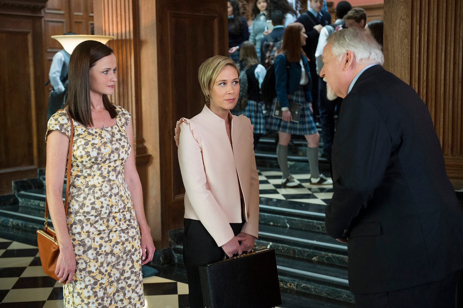 Alexis Bledel, Liza Weil, and Darkin Matthews in 'Gilmore Girls: A Year in the Life'