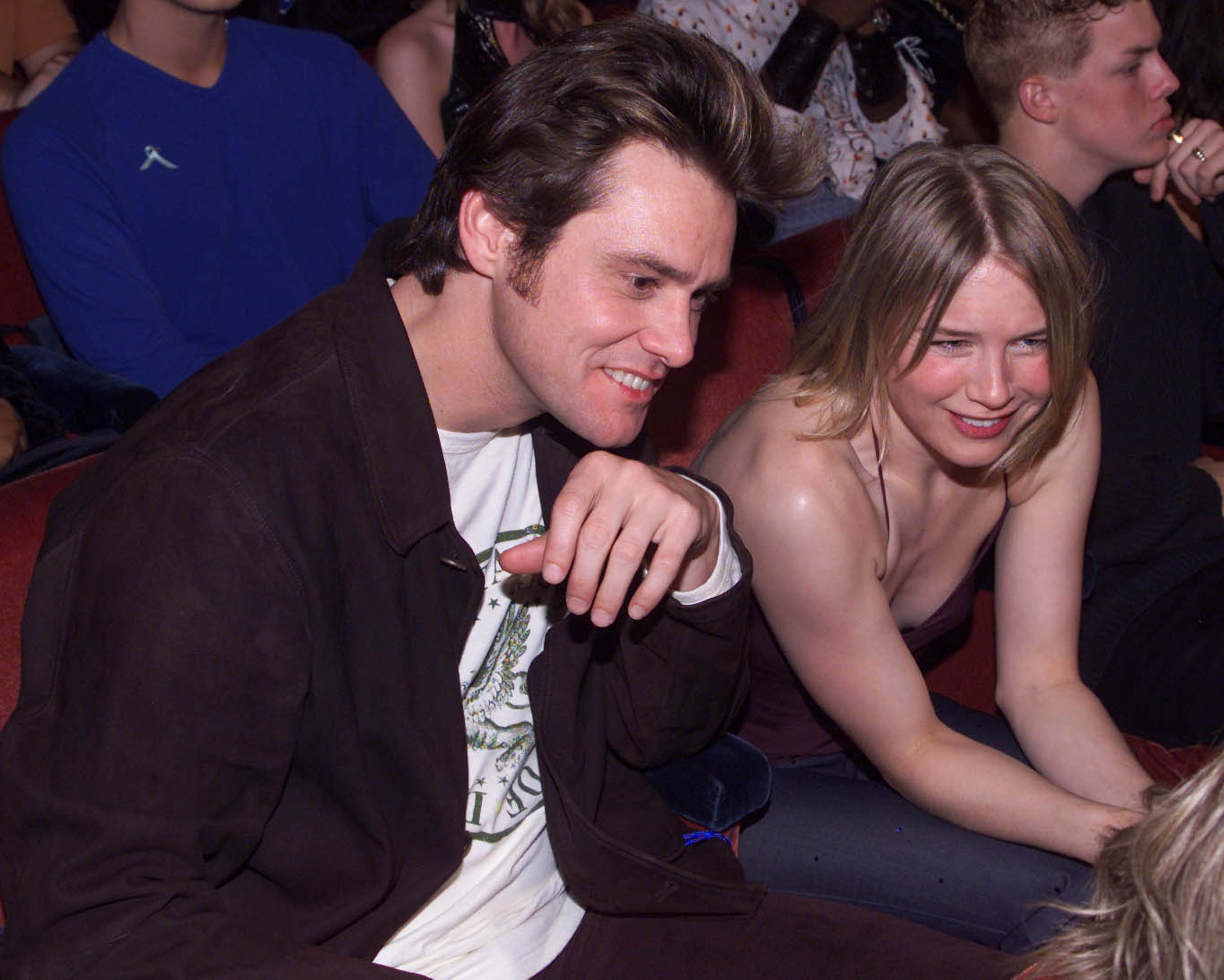 Jim Carrey and Renee Zellweger at the MTV Music Video Awards in 2000