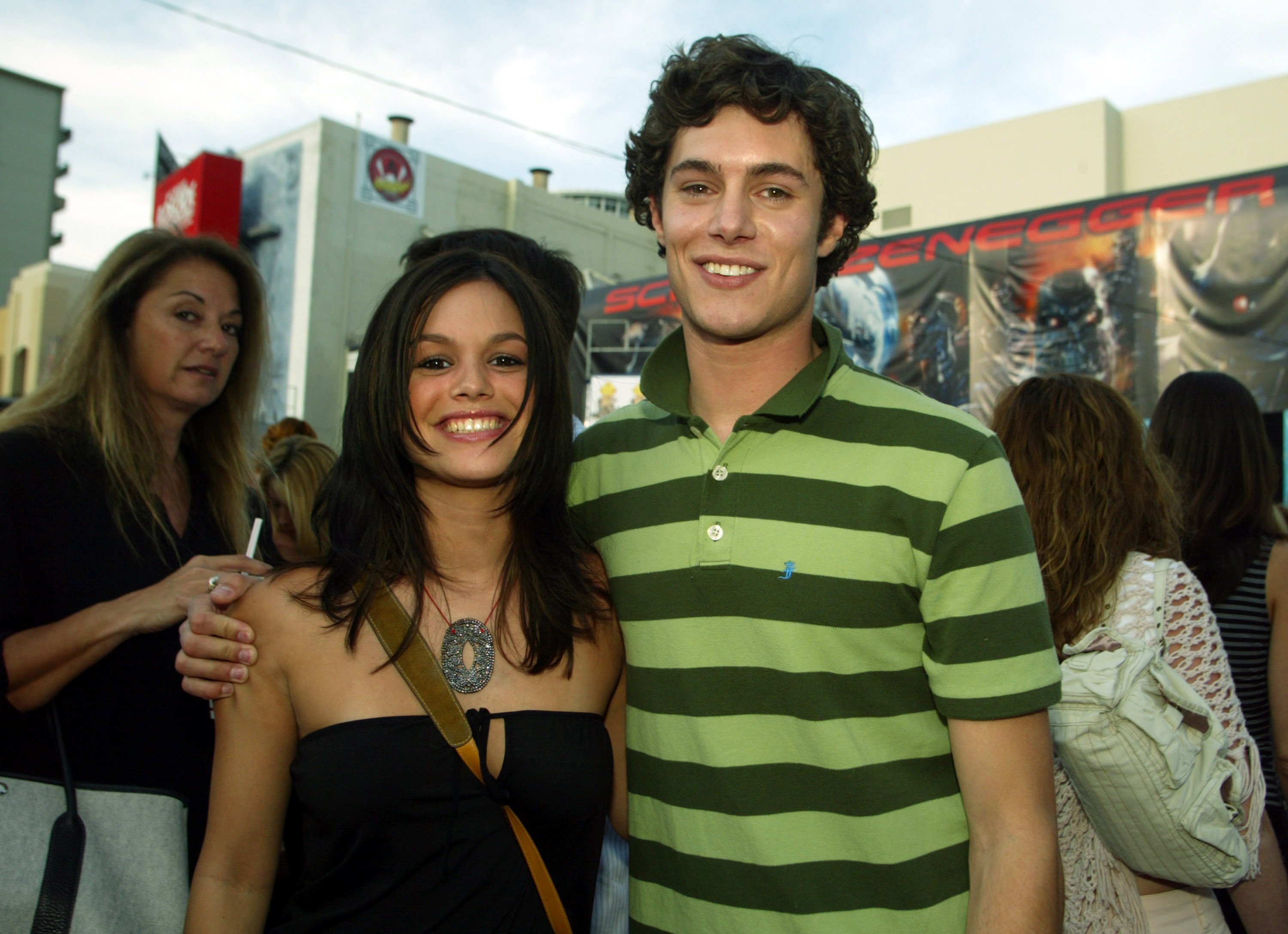 Rachel Bilson and Adam Brody on the red carpet in 2003