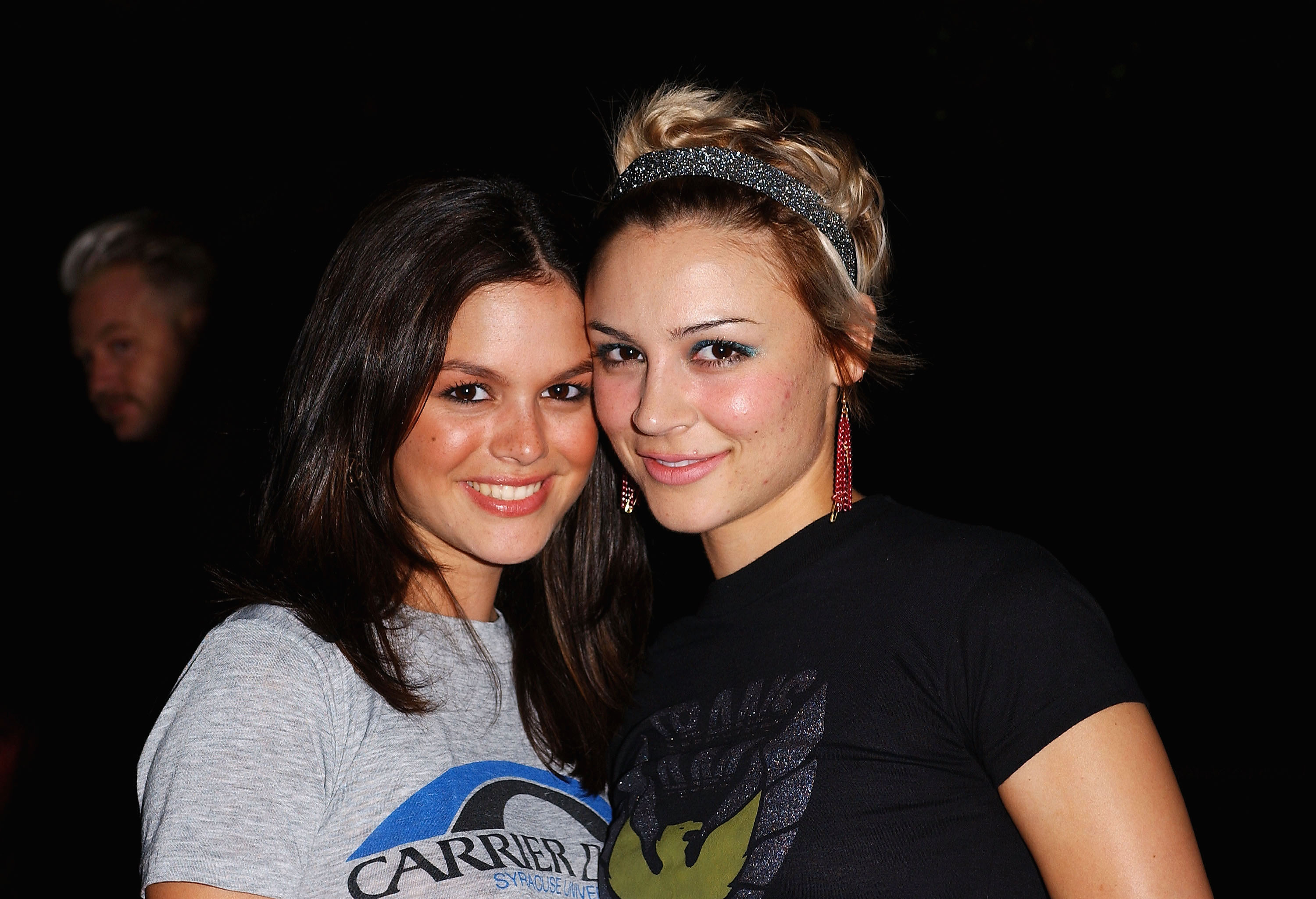 Rachel Bilson and Samaire Armstrong in 2003
