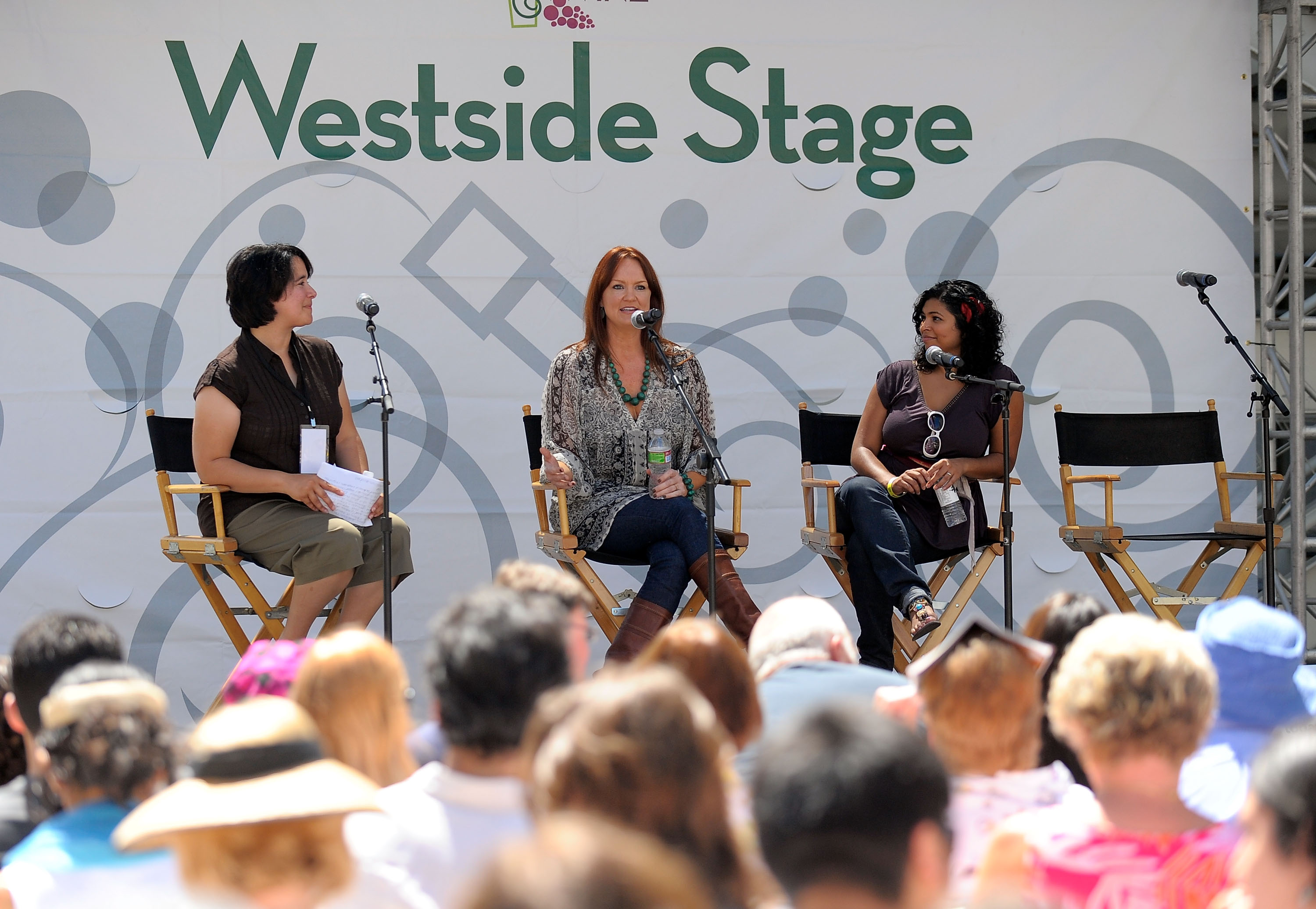 Ree Drummond at the 'Food Blogging & Beyond' panel at the LA Times Celebration of Food & Wine in 2010  