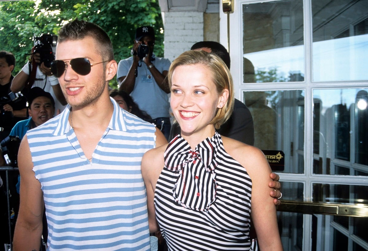 Reese Witherspoon (R) and Ryan Phillippe attend the premiere of 'Legally Blonde' in Southampton, New York, on July 7, 2001.