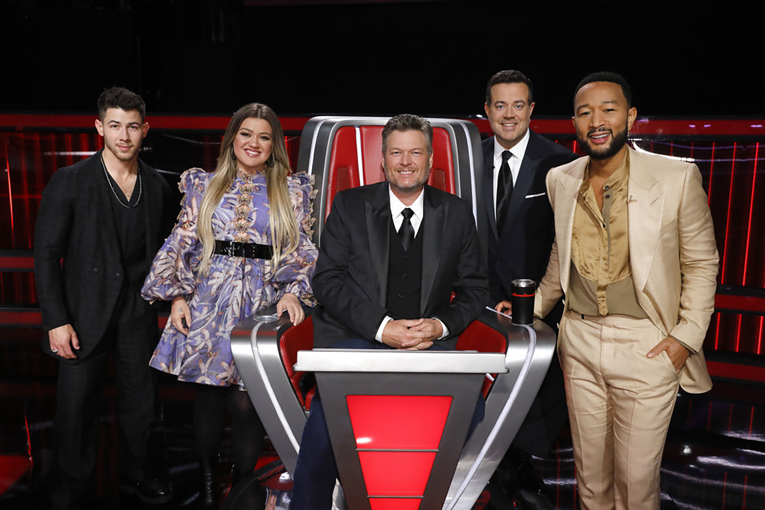 'The Voice' Season 20 live finale with Nick Jonas, Kelly Clarkson, Blake Shelton, Carson Daly, and John Legend