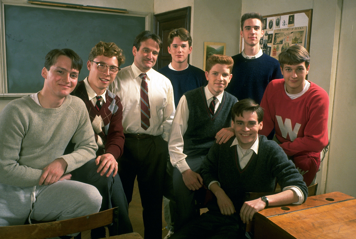 Cast of 'Dead Poet's Society' standing together.