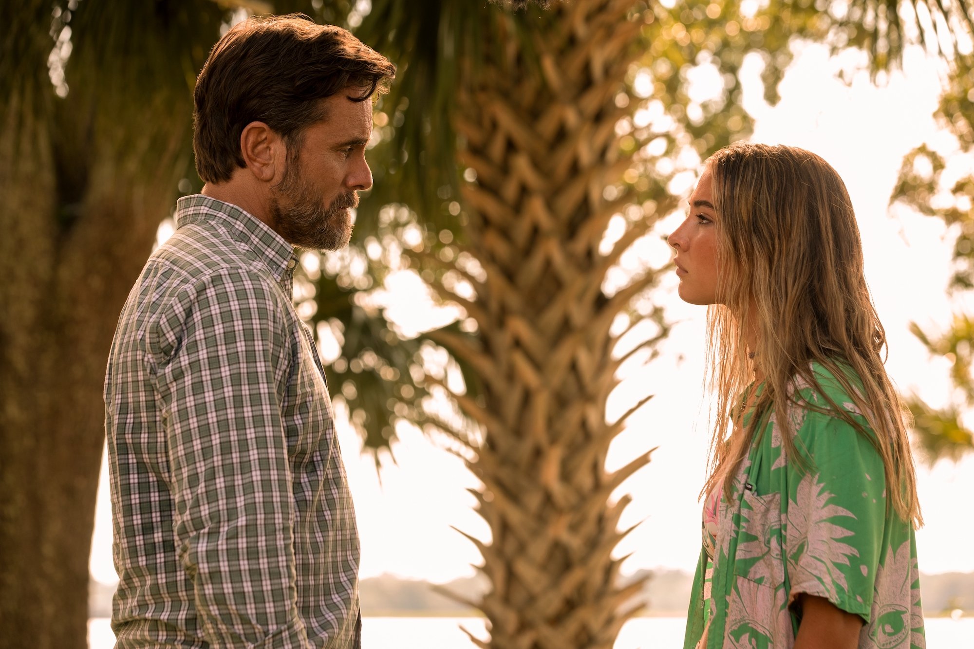 CHARLES ESTEN as WARD CAMERON and MADELYN CLINE as SARAH CAMERON in Outer Banks season 2