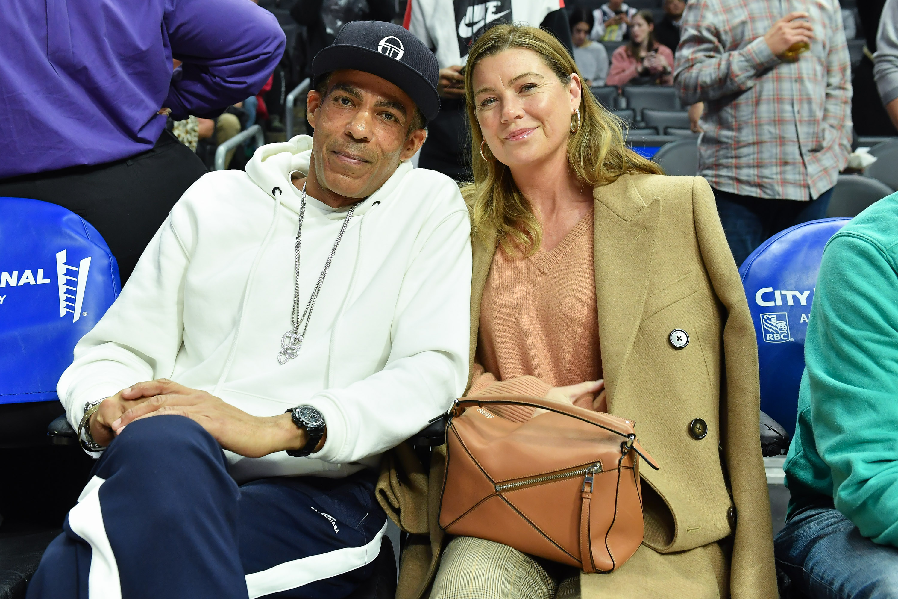 LOS ANGELES, CALIFORNIA - JANUARY 14: Chris Ivery and Ellen Pompeo attend a basketball game between the Los Angeles Clippers and Cleveland Cavaliers at Staples Center on January 14, 2020 in Los Angeles, California.